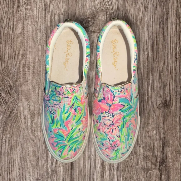 Lilly Pulitzer Julie Sneaker - Picture 3 of 4